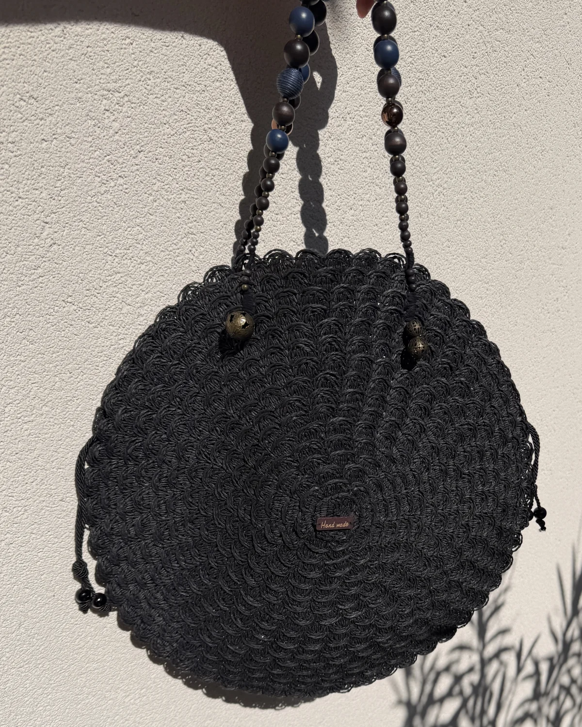 PEONI torebka okrągła boho czarny